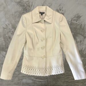 Classiques Entier Cream Button Up Leather Jacket With Laser Cut Scallop Hem 2